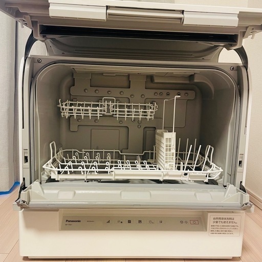 【受付中】食器洗い乾燥機 ホワイト  白　NP-TSK1-W