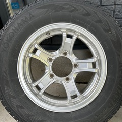 ジムニーシェラ　スタッドレスタイヤセット