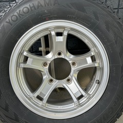 ジムニーシェラ　スタッドレスタイヤセット