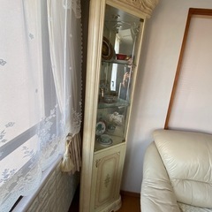 イタリア製　高級コーナーキャビネット　 　