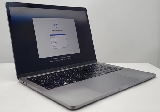 Apple MacBook Pro (13-inch, 2019, Thunderbolt 3ポートx 4) 【再生品 】