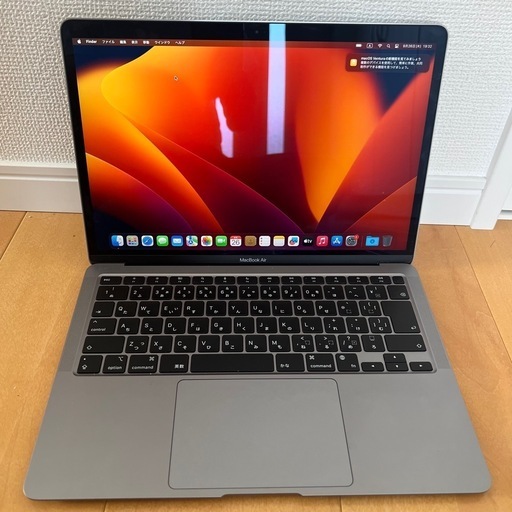 Apple MacBook Air (M1, 2020) 8GB 13.3インチ