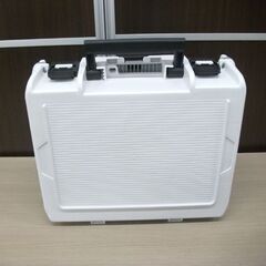 展示未使用品 マキタ TD149DRFXB 黒 18V/3.0Ah 充電式インパクトドライバ バッテリ×2個 充電器付き makita 電動工具 苫小牧西店