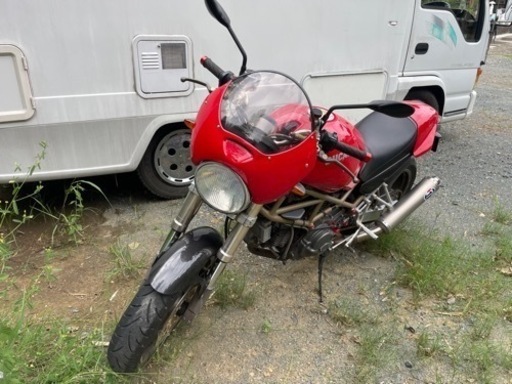 イタリアの名車　DUCATI MONSTER 900 red 2000年 ドゥカティ　モンスター　900 赤　オリジナル部品あり