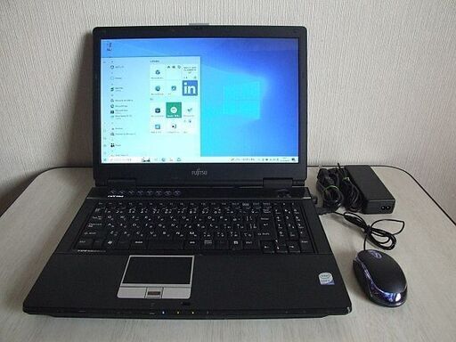 高速SSD120GB搭載　Fujitsu FMV-BIBLO NF/C70 ノートパソコン　(a335)