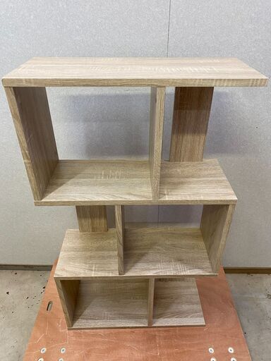 木製 S字型ディスプレイラック 飾り棚 本棚 2way シンプル 美品 縦置き 横置き カフェ風インテリア  オシャレ お洒落  48254-1-002