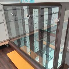 ★  コレクションボード  ガラスショーケース  ロータイプ  収納  【背面ミラー】💳自社配送時🌟代引き可💳※現金、クレジット、スマホ決済対応※   