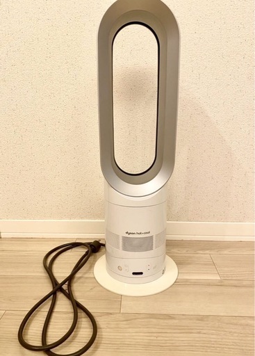 美品  Dyson Hot＋Cool 扇風機 ヒーター 羽無し扇風機 ダイソン ファンヒーター ホワイト