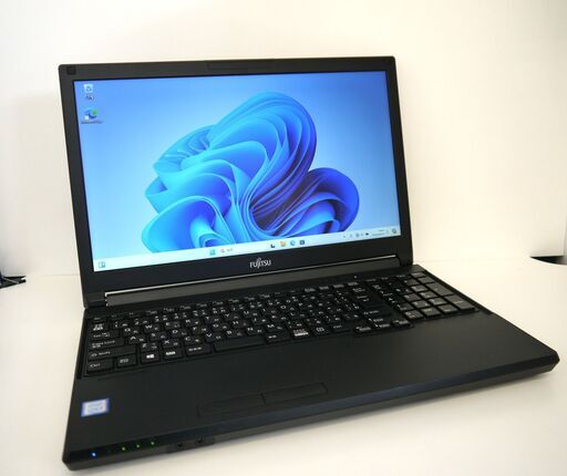 富士通 Windows11 15.6型ノートPC 第8世代Corei3 + SSD  + メモリ12GB【メンテナンス済み】（0120563）