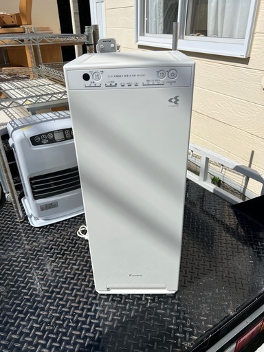 ダイキン　加湿ストリーマ空気清浄機　MCK55UーW