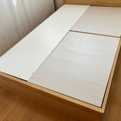 値下げ】ニトリセミダブルベッド(マットレス無料)