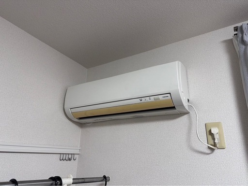 (ご予約中)＊東芝ルームエアコン＊リモコン