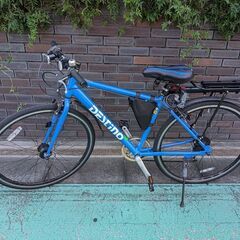 美品 カスタム クロスバイク サイクルコンピュータつき 中古車両に新品パーツつけました 付属装備まるごと全部ついて、乗って帰れます