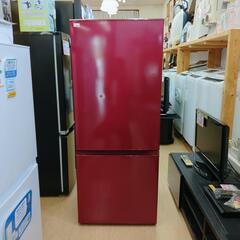 AQUA✨2ドア冷蔵庫✨AQR-18G✨184Ｌ✨2018年製✨ワインレッド、小さな凹み、薄い傷・動作確認済(保証３ヵ月）・洗浄・除菌済み✨USED品【こちらは店舗です。浜村鹿野温泉ICから3分 買取本舗 宮本リサイクル 営業時間9～19時 定休日水曜のみ】