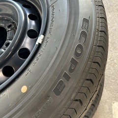 　①ハイエース夏タイヤ ブリヂストン製　195/80R15 107/105L 今年最後の販売❗️ 　 