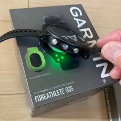 決まりましたGARMIN foreathlete 935 RDポッド付き　中古