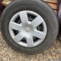 【送料込※沖縄除く】ハイエース　タイヤホイールセット　15インチ 15インチ 195/80R15 107/105R 6.5J+40 139.7 ハイエース 新古タイヤ