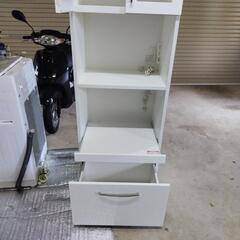 ニトリ　食器棚　キッチンボード　