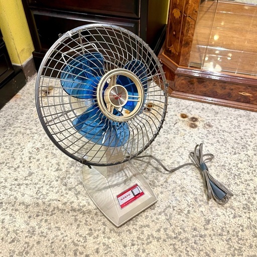 【池上店】サンヨー  Sanyo 三洋電気　レトロ扇風機 レトロ 扇風機 昭和レトロ ヴィンテージ　20cm標準卓上扇　箱付き