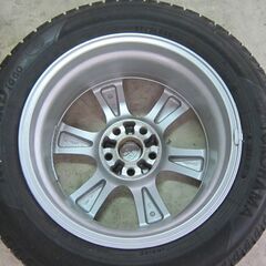 値下げ　非金属チェーン付き　215/60Ｒ17　8分山以上　スタッドレスタイヤ＆ホイールセット４本