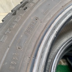 雪用タイヤ
【DUNLOP】