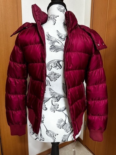 新品未使用 フード脱着式　2way ダウンジャケット レディース UNIQLO
