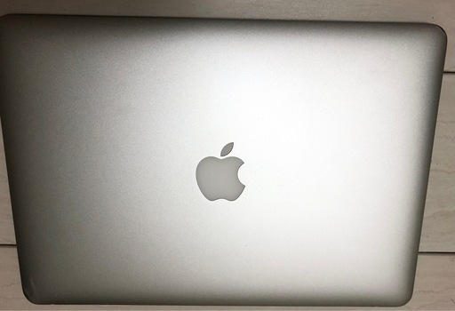 【現在最安値】MacBook Air 13インチ 2017年製 intel core i5