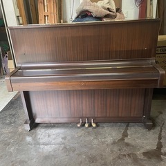 アップライトピアノ
