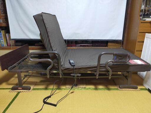 電動リクライニングベッド※お譲りする方が決まりました！