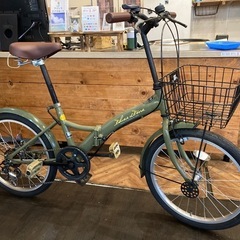 【チェーン新品！】6段変速　20インチカゴ付き折りたたみ自転車　モスグリーン チェーン新品！】6段変速 カゴ付き20インチ折りたたみ自転車 モスグリーン