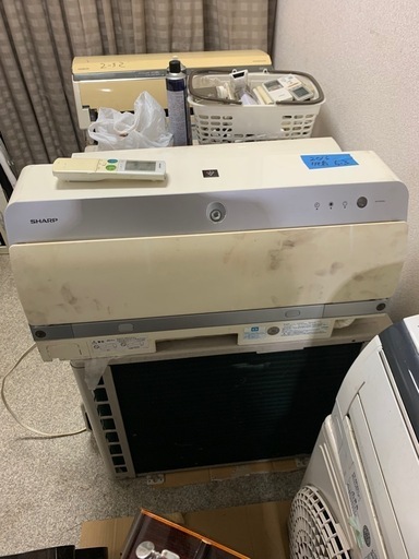 200v 2016年製エアコン