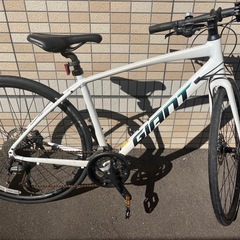 GIANT クロスバイク　ジャイアント