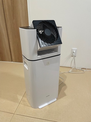 美品\n　サーキュレーター  衣類乾燥除湿機　アイリスオーヤマ