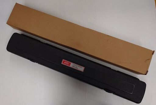 中古美品 ＫＴＣ プレセット型トルクレンチ CMPC2004 12.7sq(1/2)