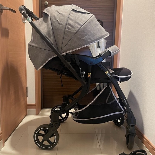 ベビーカー　A型　ピジョン　ランフィ　新生児