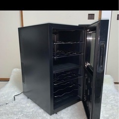 ottostyle.jp ワインセラー 48L 18本収納　2018年製　黒