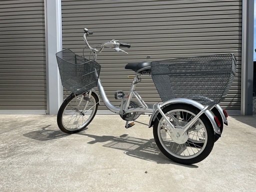 大人用三輪車