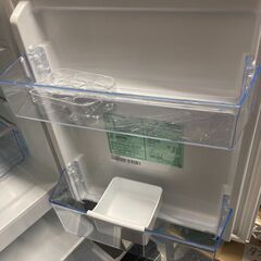 ☆中古￥15,800！Hisense 135㍑2ドア冷蔵庫 家電 2021年製 HR-D1304型