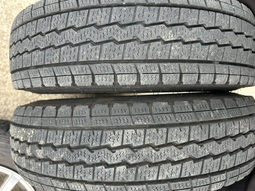 軽トラ軽バン用スタッドレスタイヤ145R12 6PR LT・145/80・K07 軽トラ軽