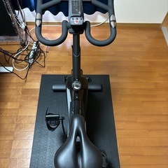 新品同様 定価55000円　STEADY スピンバイクPro 付属品全てあり 動作保証 傷・汚れ無し　