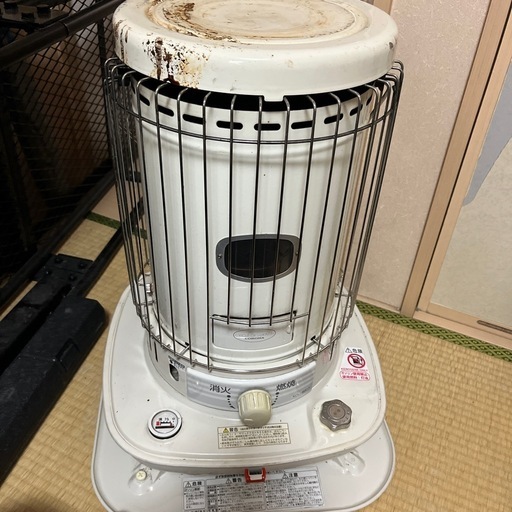 石油ストーブ　キャンプ