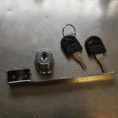 爬虫類用ケース(鍵付き)