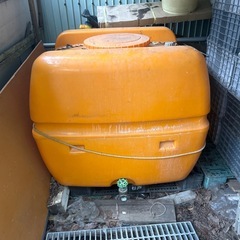 水タンク1000Ｌ