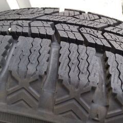 155／65R14トーヨースタッドレスタイヤ