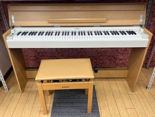 YAMAHA　ヤマハ　電子ピアノ　YDP-S31　椅子付き