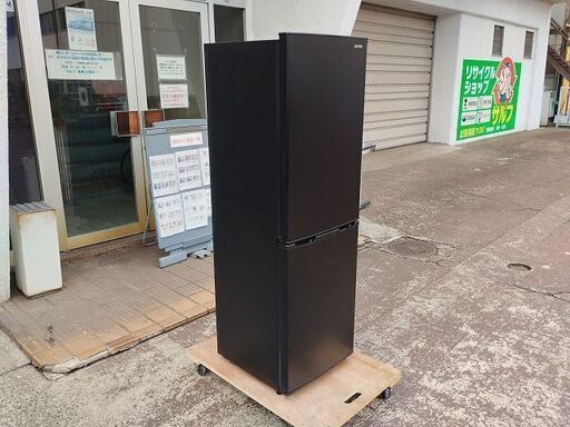 アイリスオーヤマ　IRSE-16A-B　２ドア冷蔵庫　黒色　162L 『美品中古』2020年