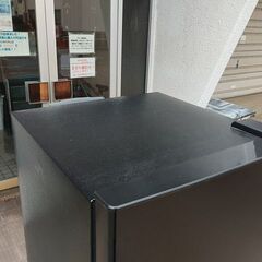 アイリスオーヤマ　IRSE-16A-B　２ドア冷蔵庫　黒色　162L 『美品中古』2020年