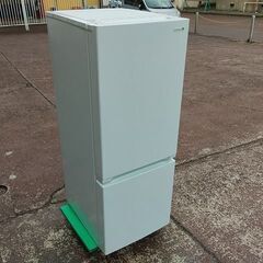 ヤマダ　YRZ-F15E1　156L ２ドア冷蔵庫（中古良品小傷あり）2019年式 ヤマダ YRZ-F15E1 156L 2ドア冷蔵庫（中古良品小傷あり）2019年式