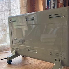 夢暖房　660型 美品　動作良好　パネルヒーター