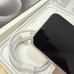 iPhone15Pro・1TB・SIMフリー・画面ヒビ有り